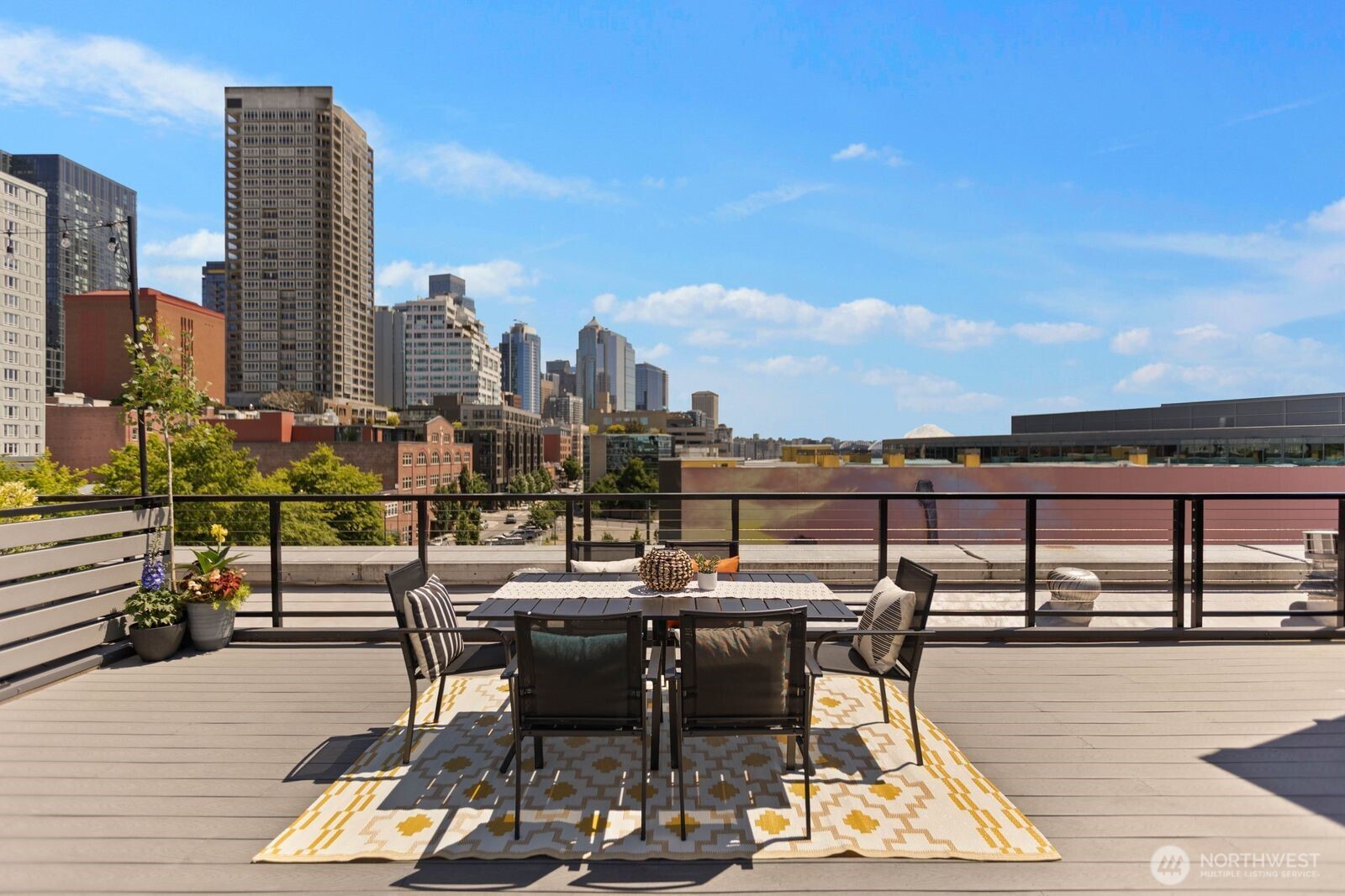 66 Bell Street #303